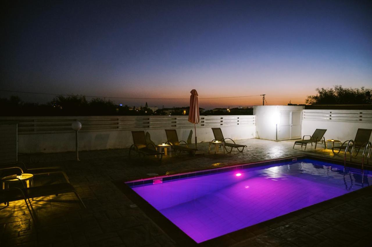 Costa Cornelia Homes Вилла