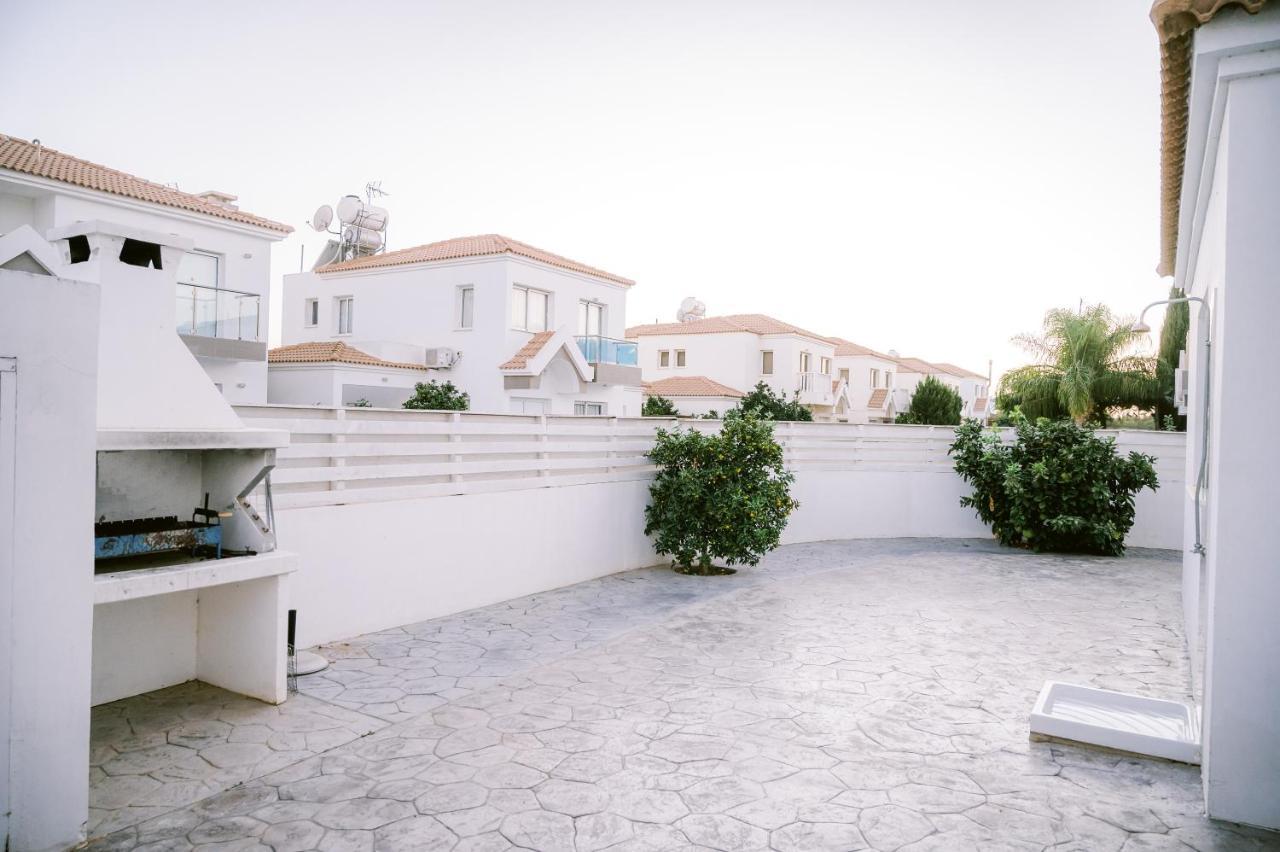Вилла Costa Cornelia Homes *