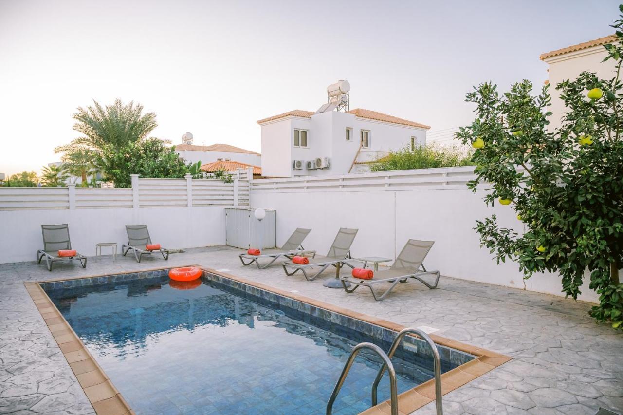 Вилла Costa Cornelia Homes *