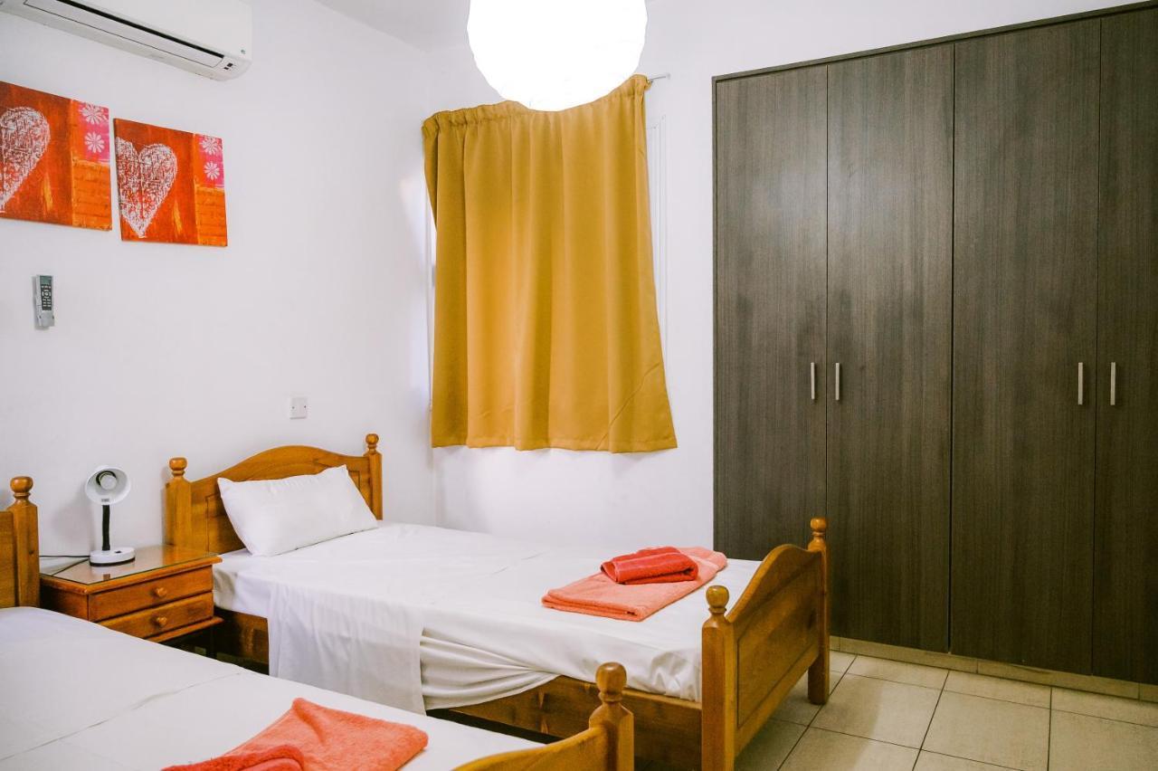 Costa Cornelia Homes Вилла